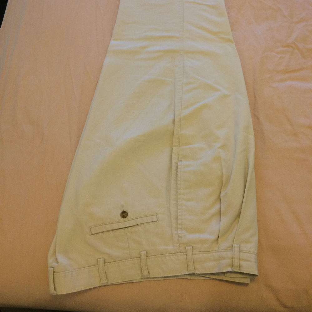 Geoffrey Beene Khaki's